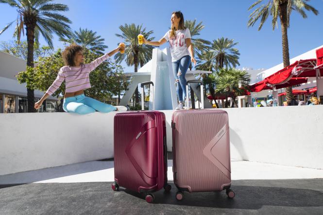 American Tourister Modern Dream Trolley mit 4 Rollen 55cm | jetzt online  kaufen auf Koffer.de ✓