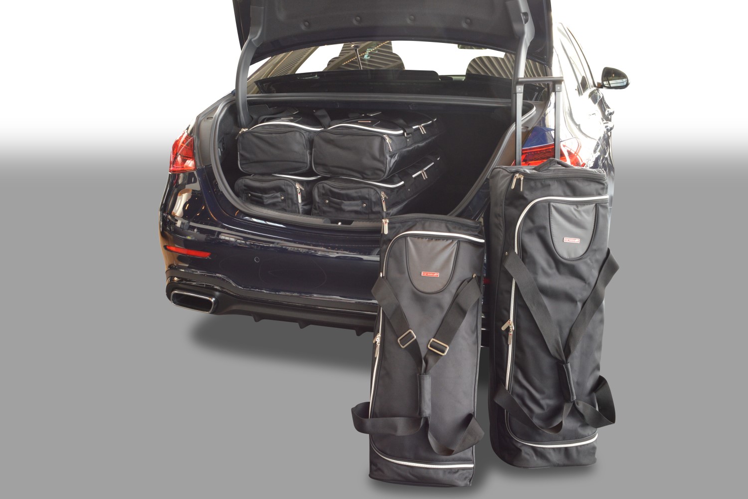 Car-Bags Mercedes-Benz C-Klasse (W206) 4-Türer Limousine Reisetaschenset ab  2021 | 3x65l + 3x38l, Nicht für Plug-In Hybrid | jetzt online kaufen auf  Koffer.de ✓